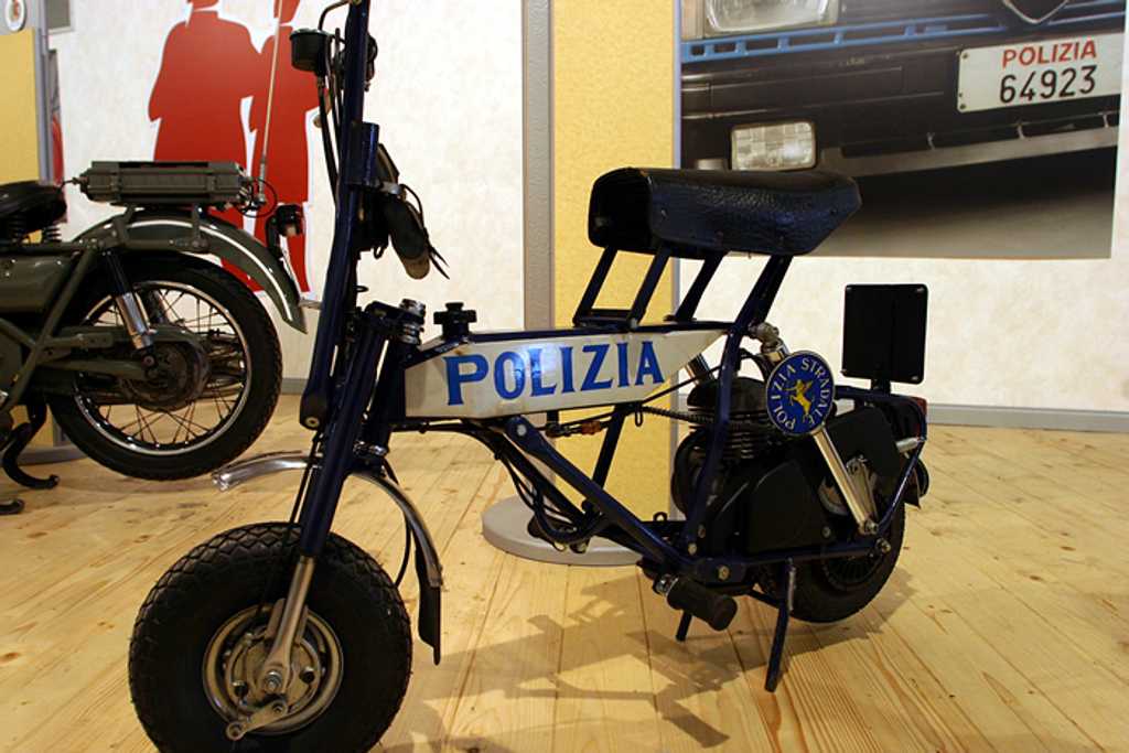 DiBlasi_R7_Polizia_03.jpg